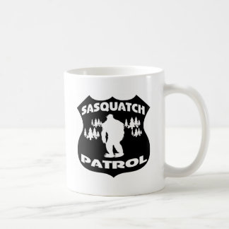 Emblem för Sasquatch patrullskog Kaffemugg