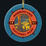 Emblem i mammoth Cave nationalpark Retro Compass Julgransprydnad Keramik<br><div class="desc">Design för vektorgrafik för mammoth Cave-vektor. Parken ligger i väster-centrala Kentucky,  som omfattar delar av Mammoth Cave,  världens längsta grottsystem.</div>