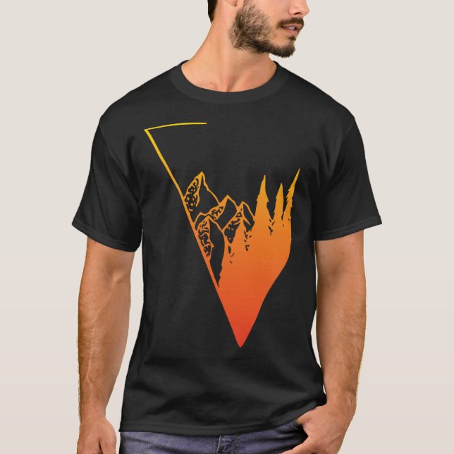 Emblem mountain panorama and forest  easy going fa t shirt (Framsida)