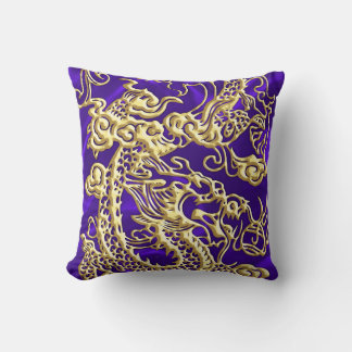 Embossed Guld Dragon on Lila Satin Print Print Kudde