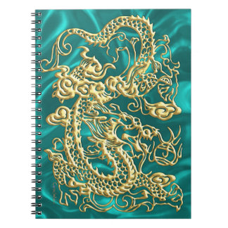Embossed Guld Dragon on Turquise Satin Print Anteckningsbok