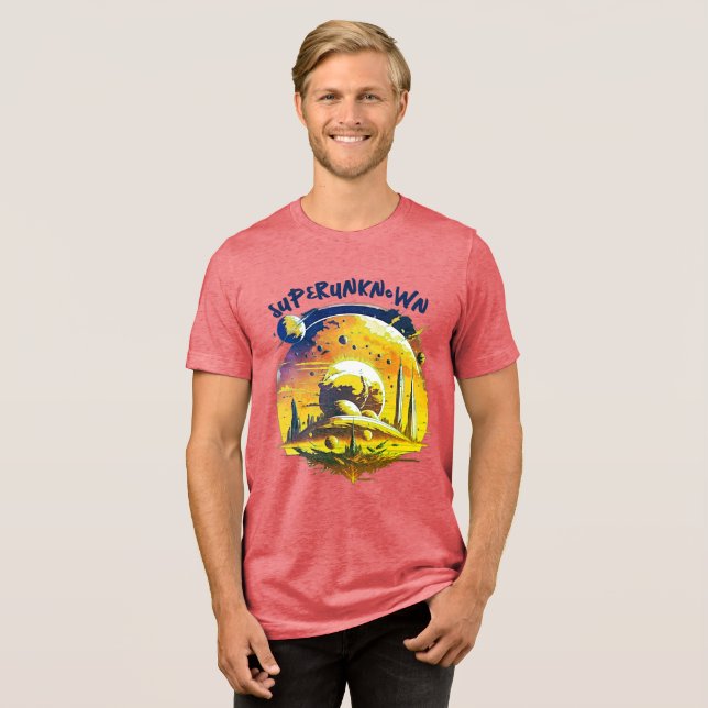 Embrace Cosmic  - superokänd solnedgång T Shirt (Framsida Full)