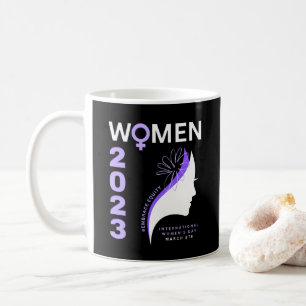 Embrace Equity Internationell Women's Day 2023 Two Kaffemugg