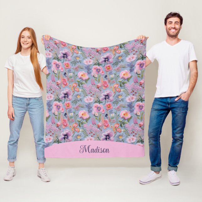 Embroiderad Blommigt Sömlös Mönster Fleecefilt (På plats)