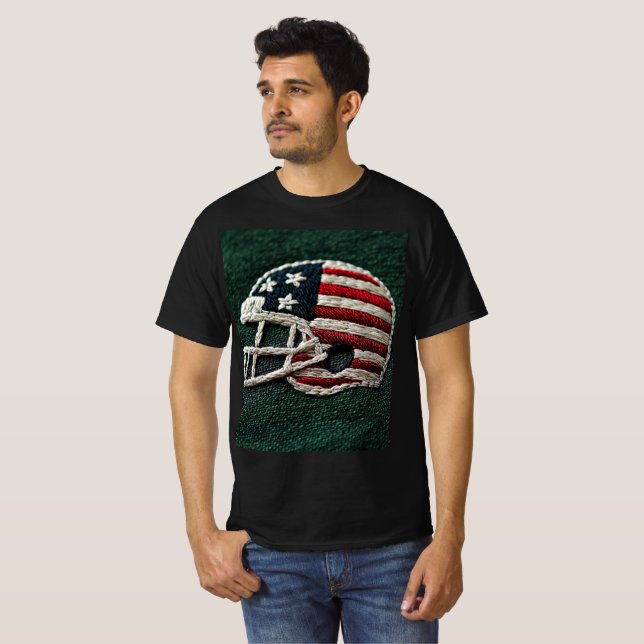 Embroidered American football helmet on dark green T Shirt (Hel framsida)