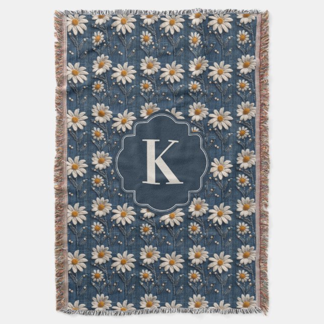 Embroidered Daisy Denim Blanket | Monogram Filt (Framsidan Vertikal)
