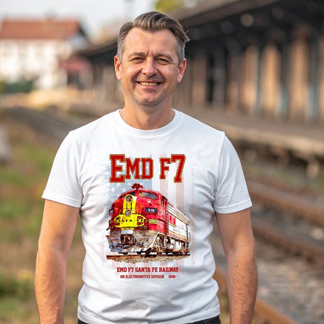 EMD F7 Santa Fe Warbonnet with American Flag. T Shirt (EMD F7 Santa Fe Warbonnet Diesel Locomotive. Mens Basic T-Shirt)
