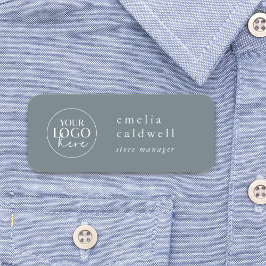 EMELIA Dusty Blue Company Logotyp Employee Magneti Namnbricka