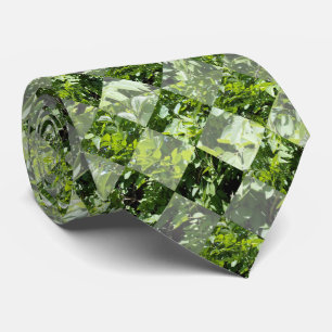 Emerald Elegance: Grönt Löv in Diamond cut Slips