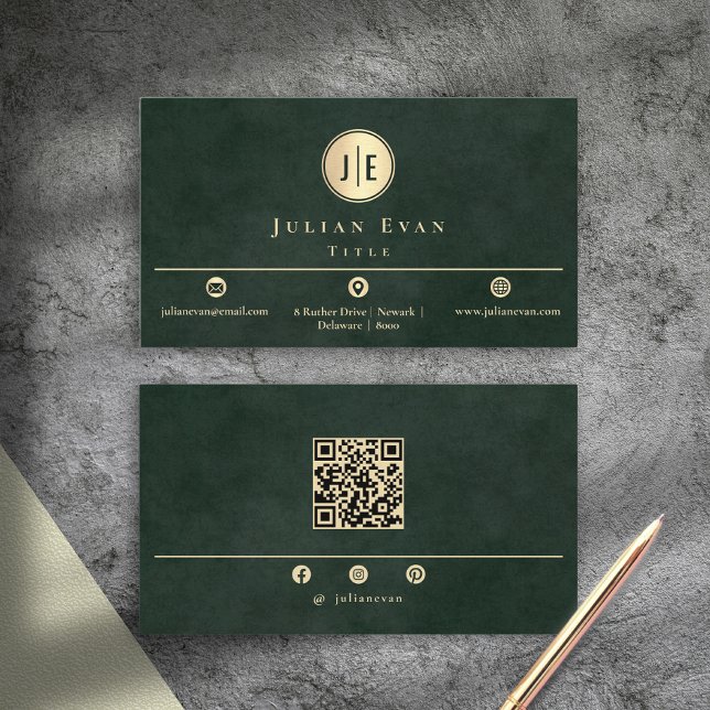 Emerald Green Monogram Modern Scannable Qr Code Visitkort (Emerald Green Monogram Modern Scannable Qr Code Business Card)