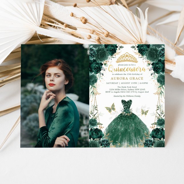 Emerald Grönt Blommigt Quinceañera Princess Photo Inbjudningar (Skapare uppladdad)