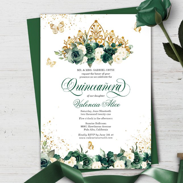 Emerald Grönt Blommigt Tiara + Butterfly Quinceane Inbjudningar (Skapare uppladdad)