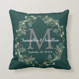 Emerald Grönt Eucalyptus Monogram Bröllop Keepsaké Kudde