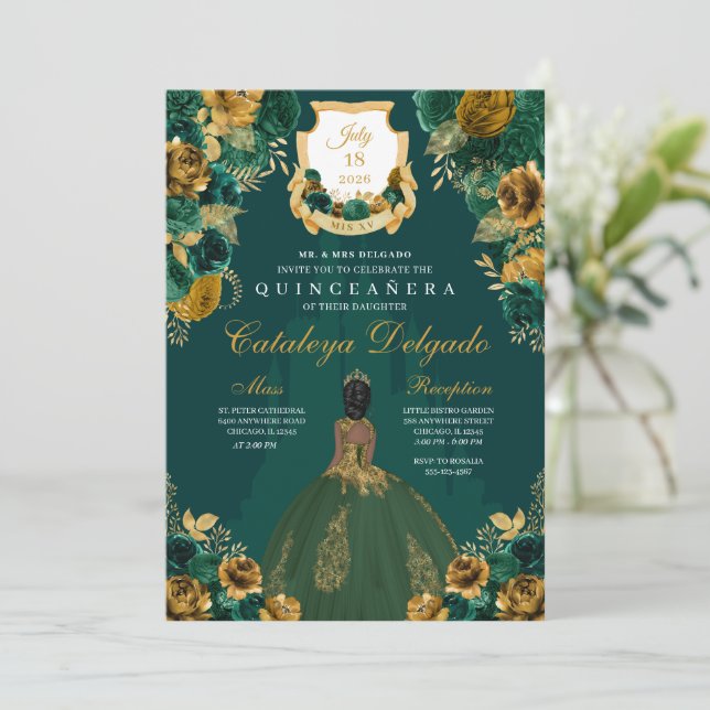 Emerald Grönt & Guld Blommigt Elegant Quinceañera Inbjudningar (Stående Fram)