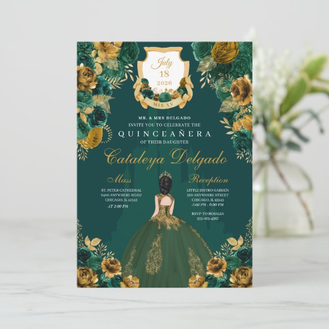 Emerald Grönt & Guld Blommigt Elegant Quinceañera Inbjudningar (Stående Fram)