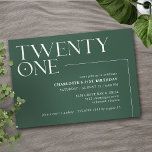Emerald Grönt | Modern enkel 21:a födelsedag Party Inbjudningar<br><div class="desc">Modern 21:a födelsedag med stor rubrik "21:a" text i ett accentteckensnitt. Utformning utanför centrum på mörk grönt bakgrund.</div>