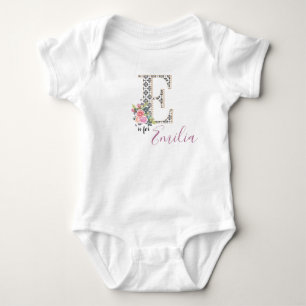 Emilia Namn Baby Outfit Brev Romper Blommigt Girl T Shirt