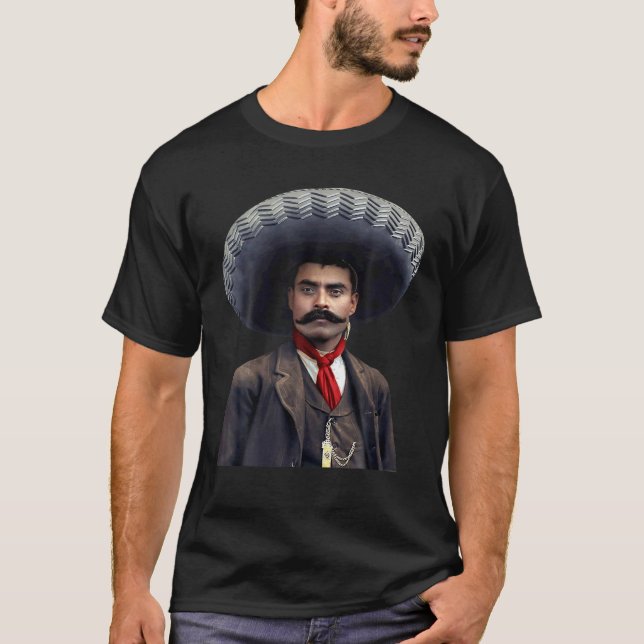 Emiliano Zapata Mexiko Berömd Ansikte Porträtt T Shirt (Framsida)