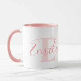 Emilie namn-texten och monogramtexten mjuk rosa mugg