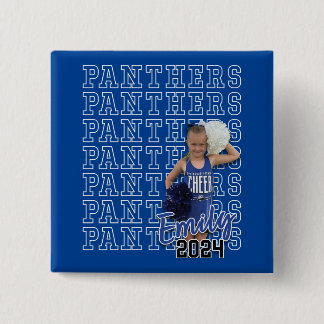 Emily Cheer 2024 - 2-tums knappnål Knapp