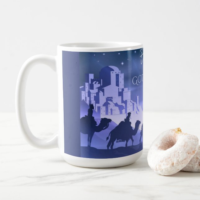 Emmanuel Gud Med Oss 15 oz Mugg  (Med munk)