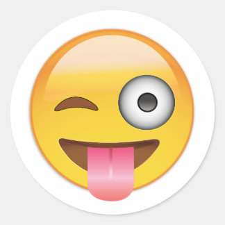 Emoji - Ansikte med Tunga Runt Klistermärke