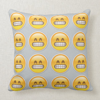 Emoji dekorativ kudde