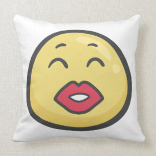 Emoji: Kyssande ansikte med att le ögon Kudde