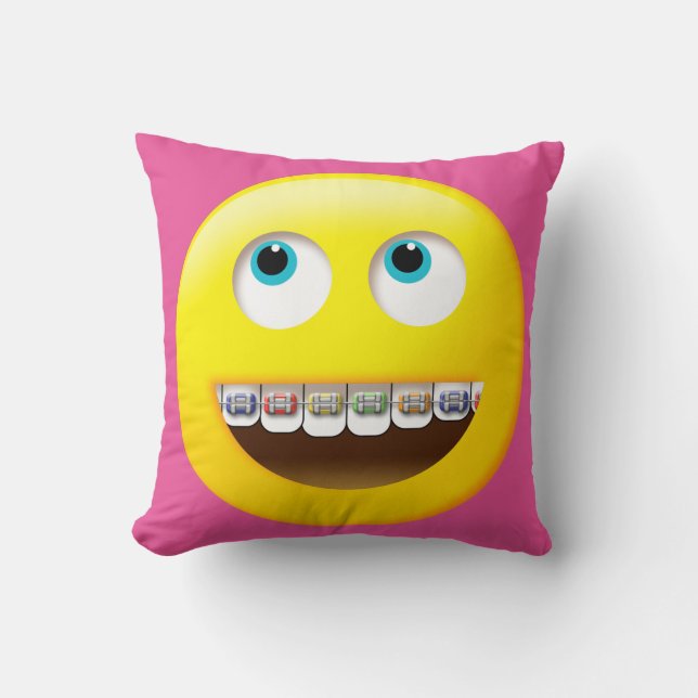 Emoji med Braces Pillow Kudde (Framsida)