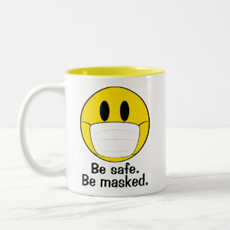 Emoji med masken Illustrerad Två-Tonad Mugg