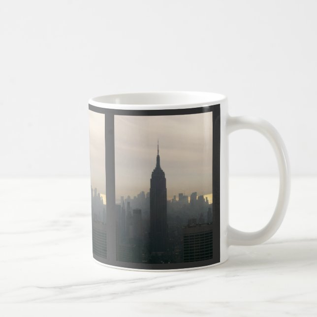 Empire state som bygger på skymningen kaffemugg (Höger)