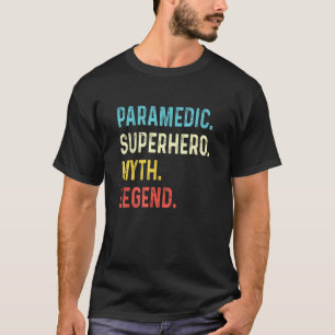 EMS-sjuksköterska som säger ambulansförare EMT amb T Shirt