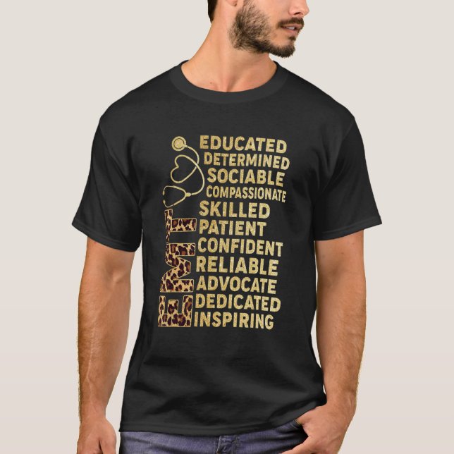 Emt Stethoscope - utbildad, beslutsam inspirerande T Shirt (Framsida)