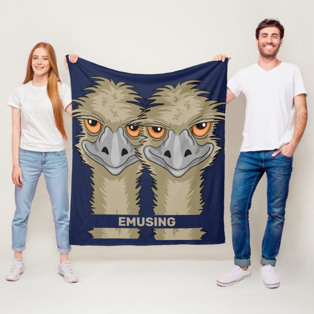 Emusing Funny Emu Pun Medium Blue Fleece Blanket (På plats)