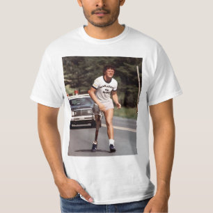 " En 21-årig kanadensare vid namn Terry Fox inledd T Shirt