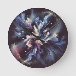 En abstrakt galaxisk design som fångar mysteriet m rund klocka