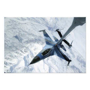 En Aggressor F-16 sitter i kontakt placerar Fototryck