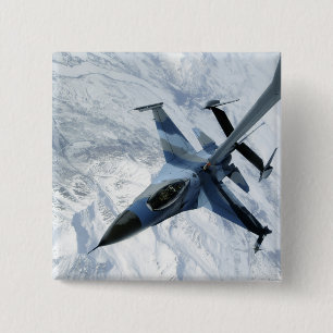 En Aggressor F-16 sitter i kontakt placerar Knapp