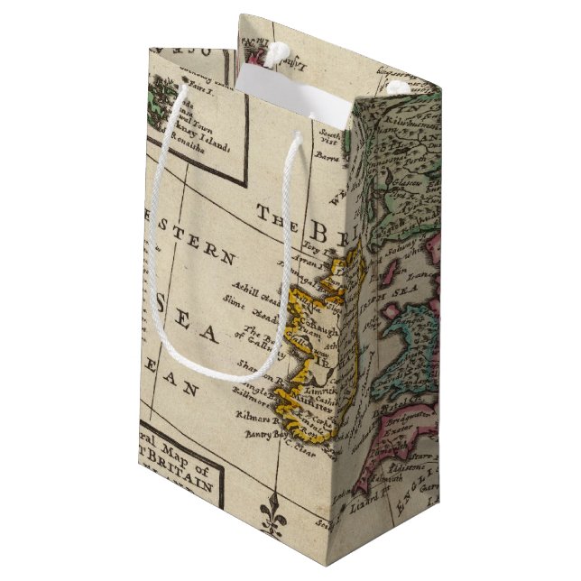 En allmän karta av Storbritannien och Irland (Baksidan Vinklad)