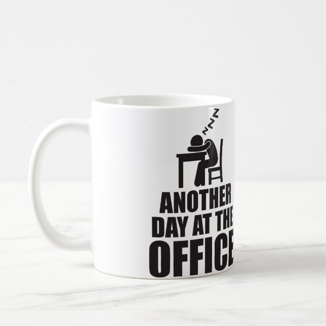 En annan dag vid byrån kaffemugg (Vänster)