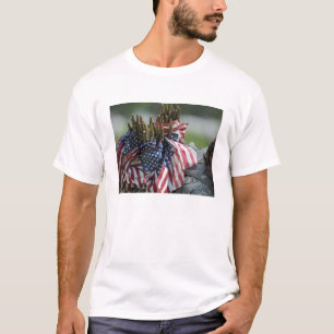 En armésoldat ryggsäck tee