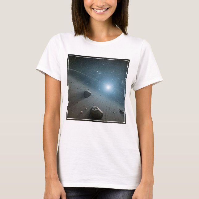 En asteroid Bälte runt Bright Star Vega. T Shirt (Framsida)