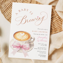 En baby brygger kaffe Baby Shower-inbjudan