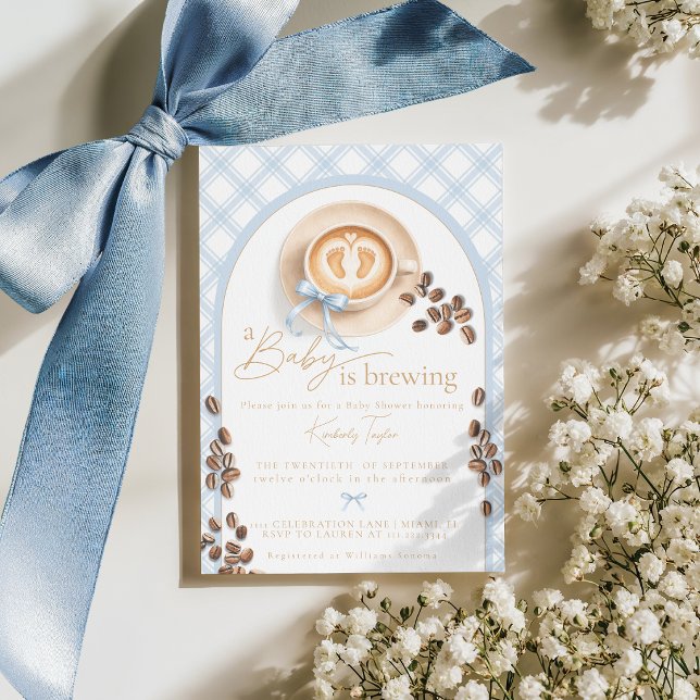 En baby brygger kaffe Pojken blå båge baby shower Inbjudningar (Skapare uppladdad)