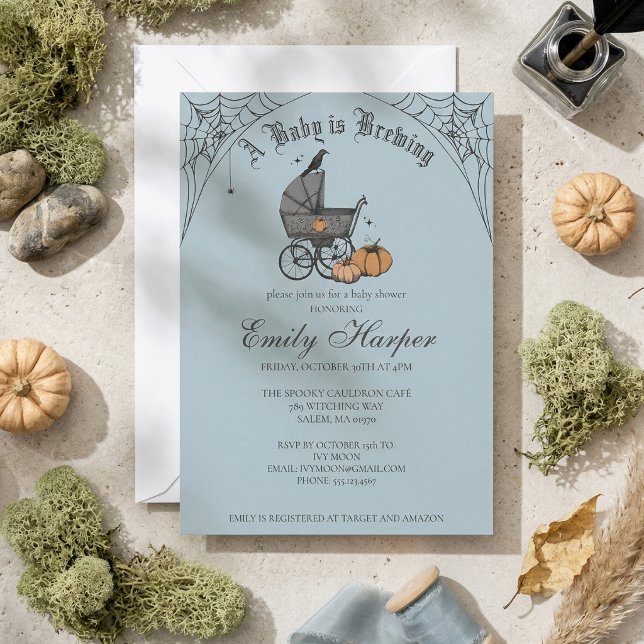 En baby bryggs Blue Boy Baby Shower Inbjudningar (Gothic Halloween Baby Shower Invitation in French Blue. Vintage Baby Carriage, Pumpkins, Webs, Raven)