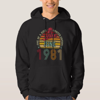 En Begränsad utgåva av typ Vintage juni 1981 Hoodie