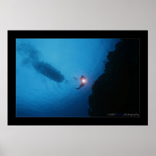En beskåda underifrån poster