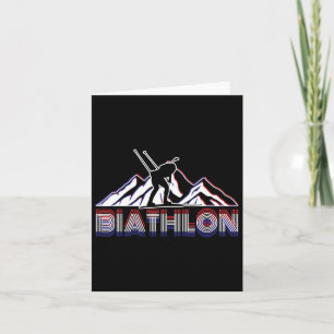 En biatlet med Rifle och Kor-land-skis Moti Kort