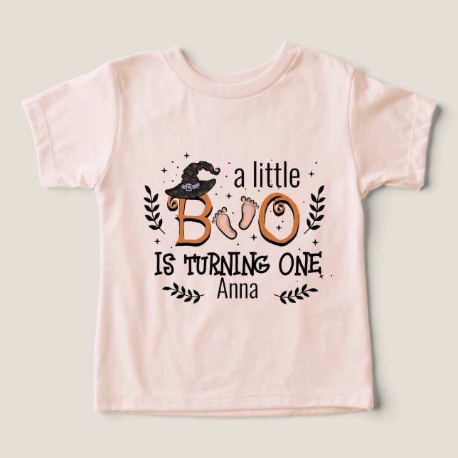 En Birthday 1 Halloween blir en liten boo. T Shirt (Design Framsida)