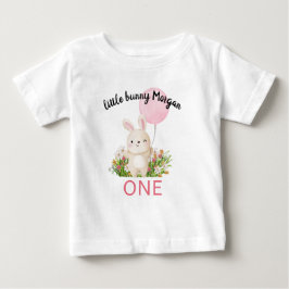 En bitti är en enkel cute-flicka första födelsedag t shirt